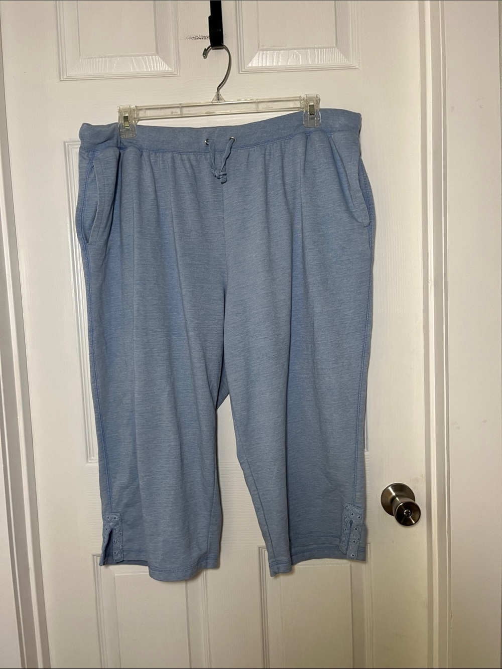 Three Hearts Light Blue Capri Lounge Pants